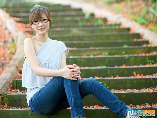 <em>Photoshop</em>打造甜美的粉褐色外景写真<em>人物图片</em>