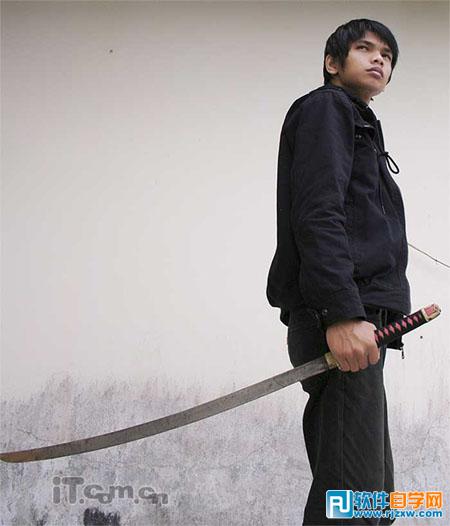 PS把人物图片处理成黑白素描插画 PS教程 - 软