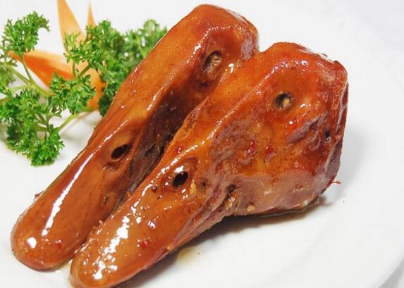 ���ݷ�ζС�ԣ���ͷһ�Ƶ�����