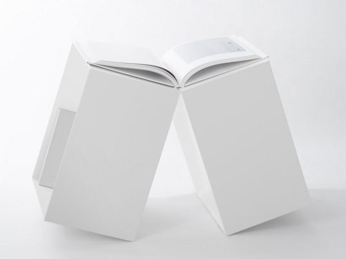 白色简约现代产品设计