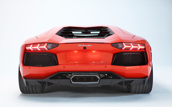 兰博基尼aventador lp700-4超级跑车